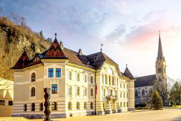 Obraz premium Landtags- und Regierungsgebäude, Vaduz, Liechtenstein