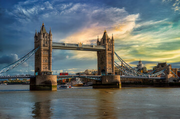 Naklejka premium the wonderful city of london, Tower Bridge