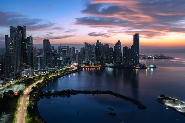 Fototapeta na wymiar Panama City Panama, City Skyline, Avenida Balboa, Panama Canal