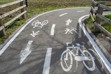 Obraz premium PISTA CICLABILE