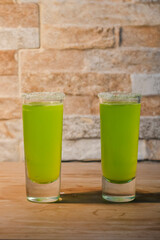 Shot mango biche