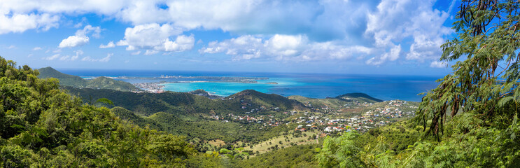 Fototapeta na wymiar Caribbean cruise vacation, panoramic skyline of Saint Martin island from Pic Paradis lookout.