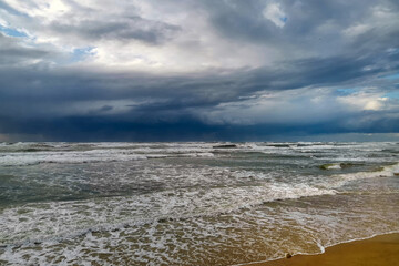 Seascape. Dramatic sunset