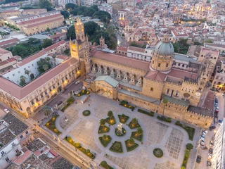 Tuinposter foto aerea della cattedrale di palermo © Marco