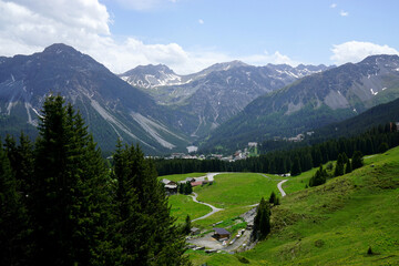 Fototapeta na wymiar Summer in Switzerland Swiss Alps