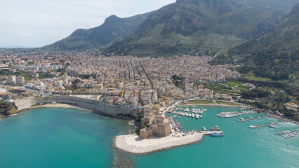 fotografie aeree di Castellammare del golfo in sicilia