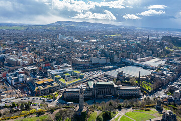 Fototapeta na wymiar city aerial view of Edinburgh
