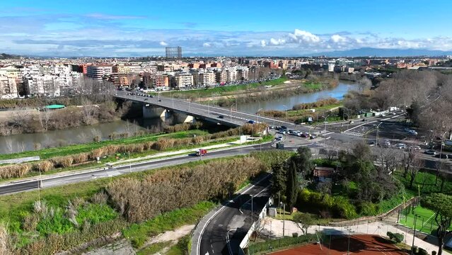 Ponte Marconi, ponte, Tevere, fiume, fiume Tevere, Marconi, Vista aerea, drone, dall'alto, distretto, Roma, Italia, viabilit&agrave;, automobili, viaggiare, citt&agrave;, 
