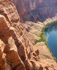 Views of Horseshoe bend in Arizona, from the lookout