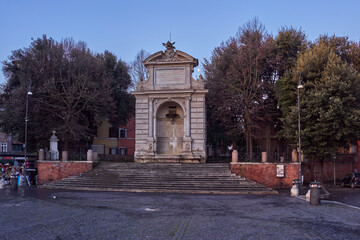 Obraz premium Early morning view of Piazza Trilussa , Rome, Italy 