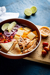 Healthy chicken and vegatables bowl