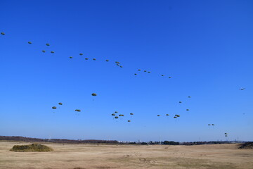 自衛隊第一空挺団訓練