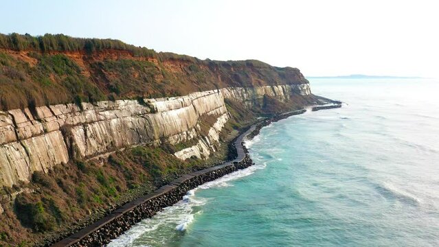 早朝の屛風ヶ浦（千葉県銚子市、旭市）