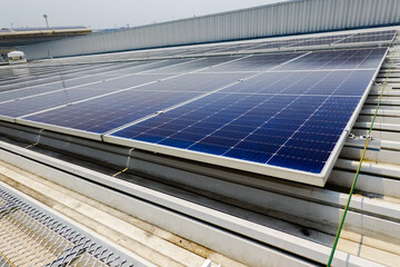 close up of solar panels on roof, solar farm, solar cell