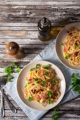 Homemade Spaghetti Algio e Olio - 582372329