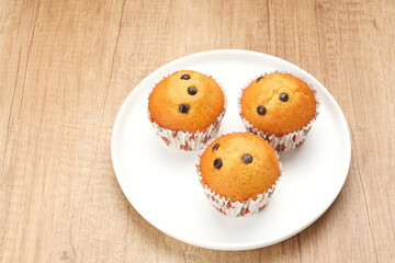 Delicious Vanilla Muffins with choco chips
