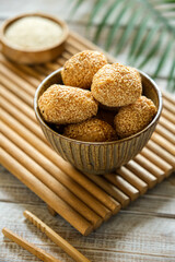 Crispy and sweet sesame ball