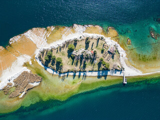 Isola dei conigli, lago di Garda, secca.