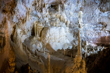 Frasassi caves