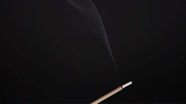 Incienso encendido