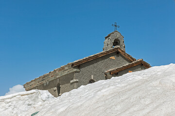 Kapelle "Berhard von Aosta"  im Schnee, auf dem Gornergrat, ob Zermatt, Wallis, Schweiz