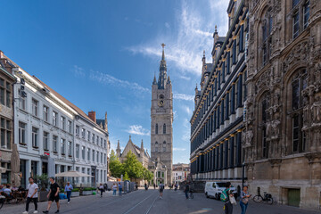 Fototapeta na wymiar Gent, die schöne Stadt in Belgien, mit ihren vielen Kanälen