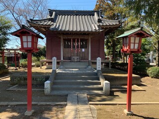 春日部の雷電神社境内