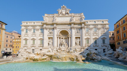 Trevi Fountain, Rome, Italy. City trip to Rome during summer. - obrazy, fototapety, plakaty