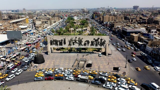 Fototapeta Tahrir Square is one of the main squares in the center of Baghdad, the capital of Iraq