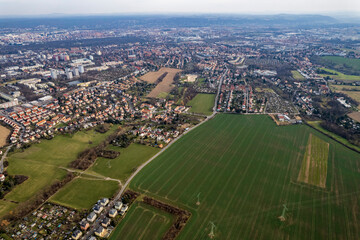 Fototapeta na wymiar Dresden von oben