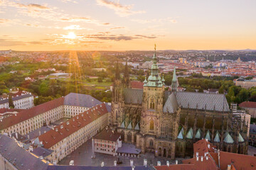 Naklejka premium Sunset in Prague Old Town with St. Vitus Cathedral and Prague castle complex with buildings revealing architecture from Roman style to Gothic 20th century. Prague, capital city of the Czech Republic