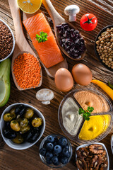 Ingredients of healthy diet that maintains overall health