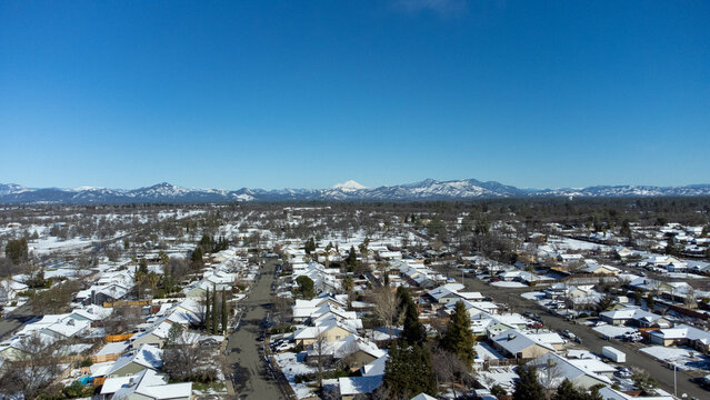 Mt Shasta view from snowy Redding