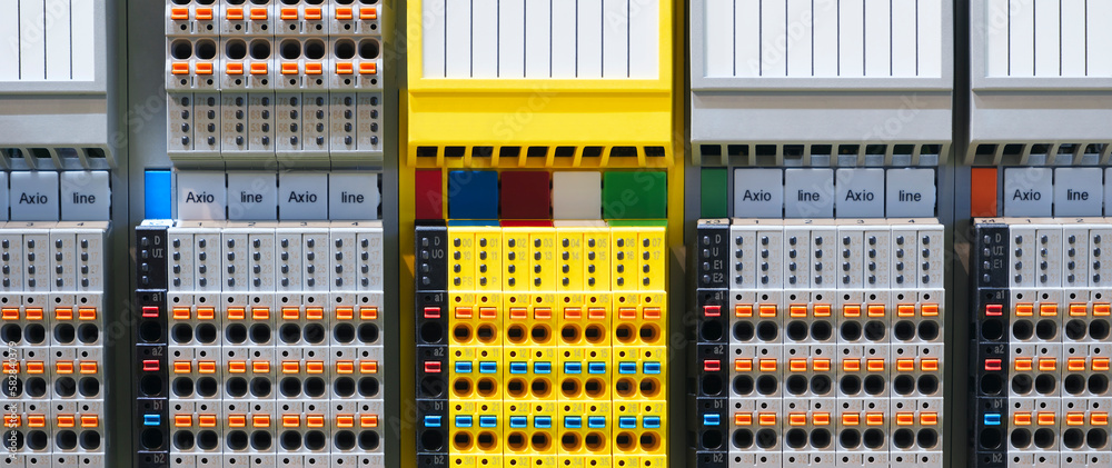 Poster box for color wires of distribution of an electricity, plc control panel with wiring, lectric contro