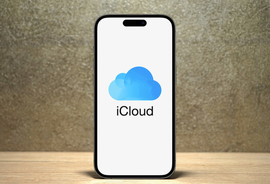 Smartphone shows iCloud logo, Apple's online service for storing and synchronizing files on Apple devices, iPhone, iPad, Mac, Apple Watch