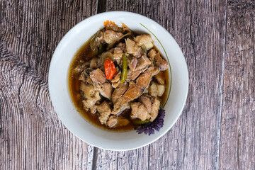 steamed salted fish with meat and chili
