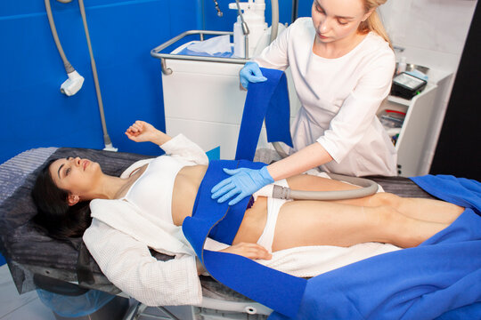 Coolsculpting Images – Browse 1,691 Stock Photos, Vectors, and Video |  Adobe Stock