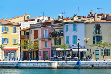 Découverte de la ville de Martigues, surnommée la "Venise Provençale"
