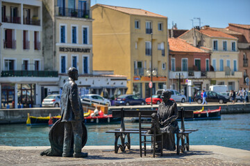 Découverte de la ville de Martigues, surnommée la "Venise Provençale"