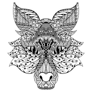 Hand drawn of fox head in zentangle style