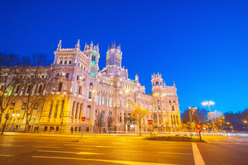 Fototapeta na wymiar Spain's metropolis at sunset, showing the Madrid skyline
