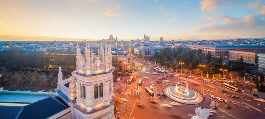 Tuinposter Spain's metropolis at sunset, showing the Madrid skyline © f11photo