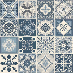 Arabic Elegance Seamless Pattern Design