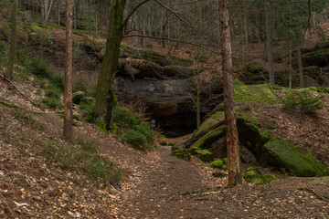 Wandern in der Sächsischen Schweiz- Hickelhöhle 1