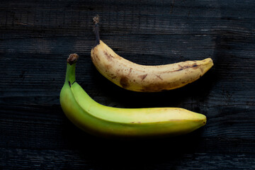 Banane mûre et banane verte, prise de vue en studio © JBN