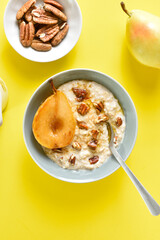 Oatmeal with caramelized pear and walnut