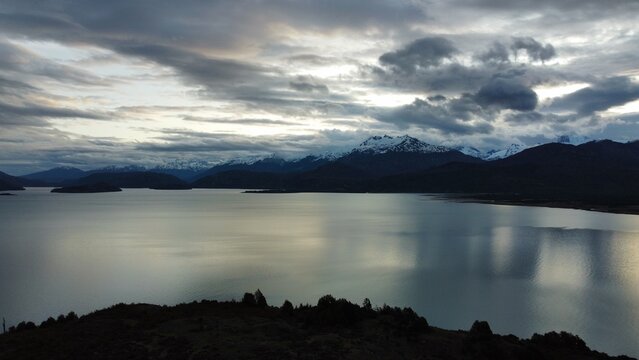 Lago General Carrera En Tranquilidad 