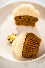 Gingerbread cupcakes