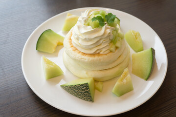 メロンパンケーキ