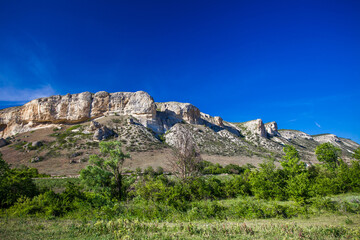 Cuesta mountains, rock formations on a clear day